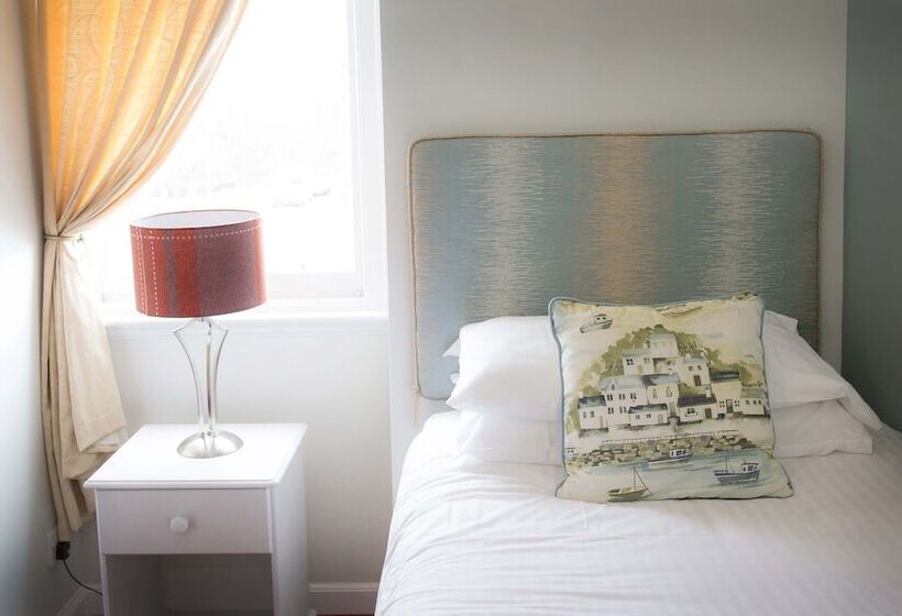 酒店 The Royal Oak