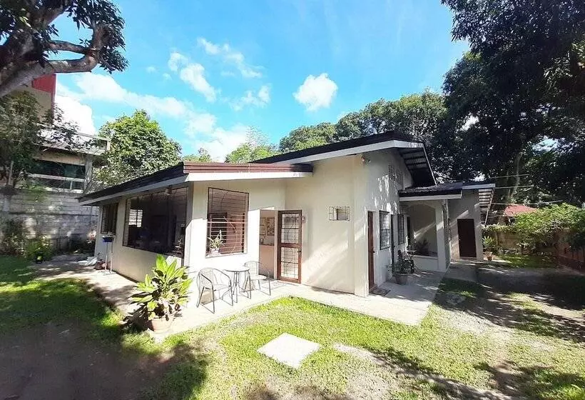 ペンション Ese House