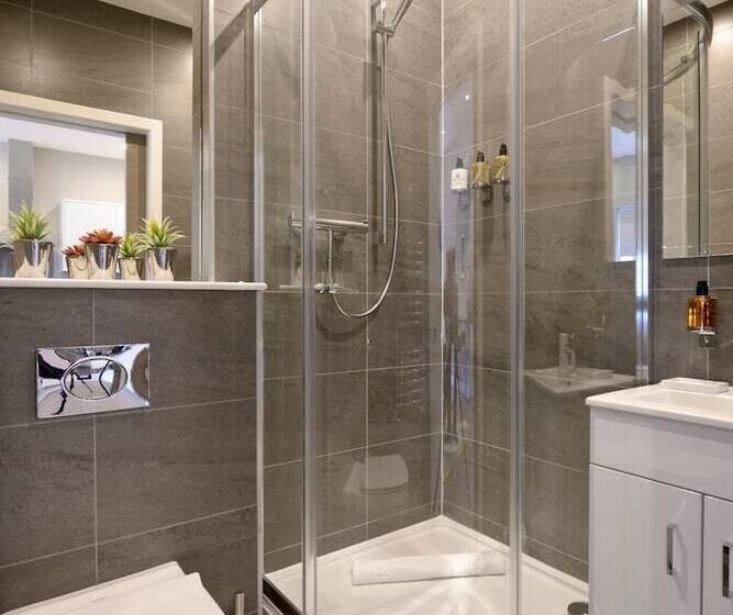 Nelson Mandela Place Apartments