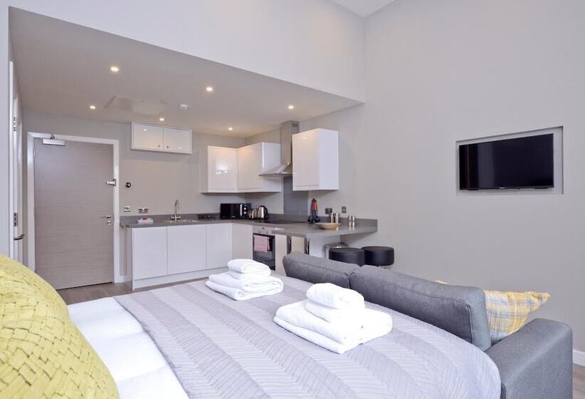 Nelson Mandela Place Apartments