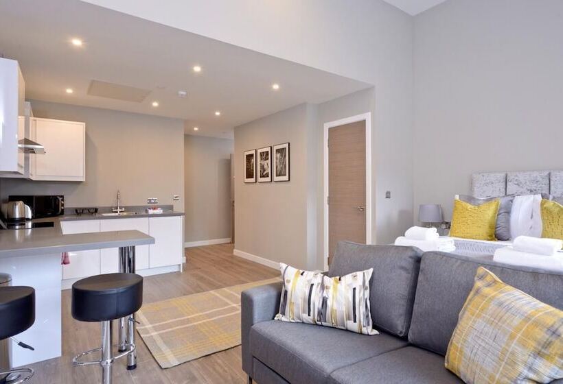 Nelson Mandela Place Apartments