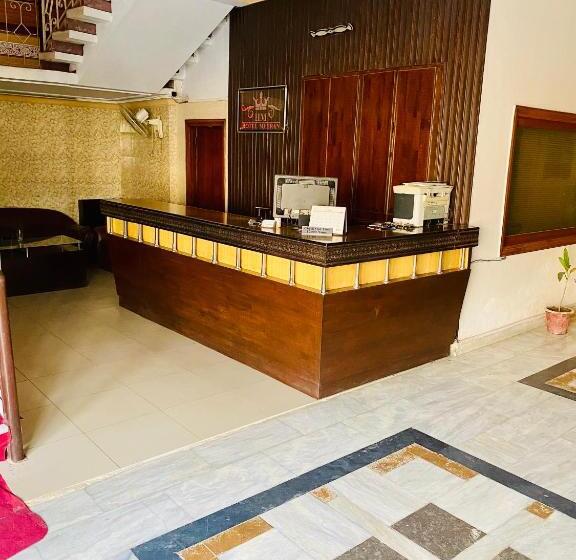 هتل Mehran Multan