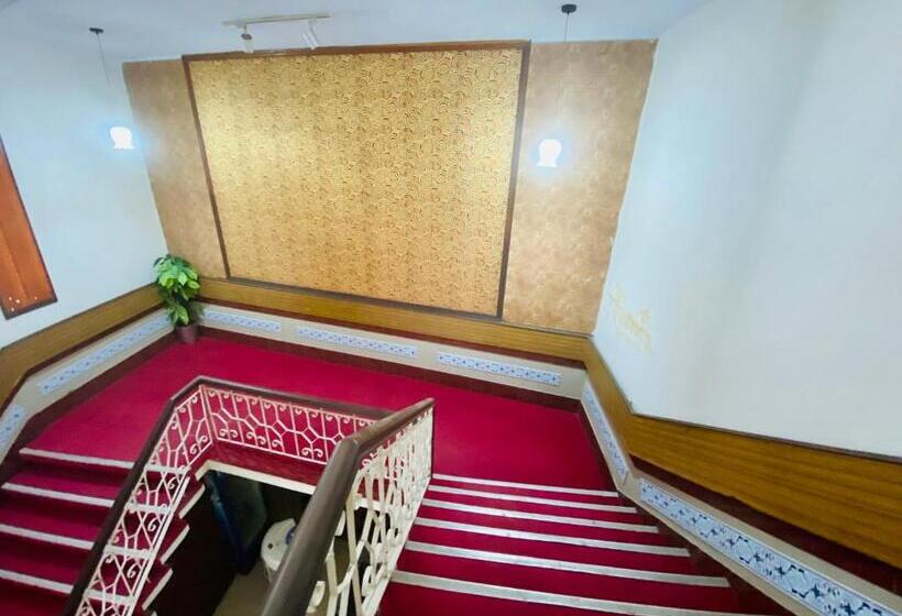 هتل Mehran Multan