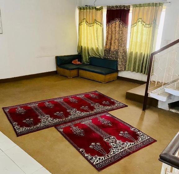 هتل Mehran Multan