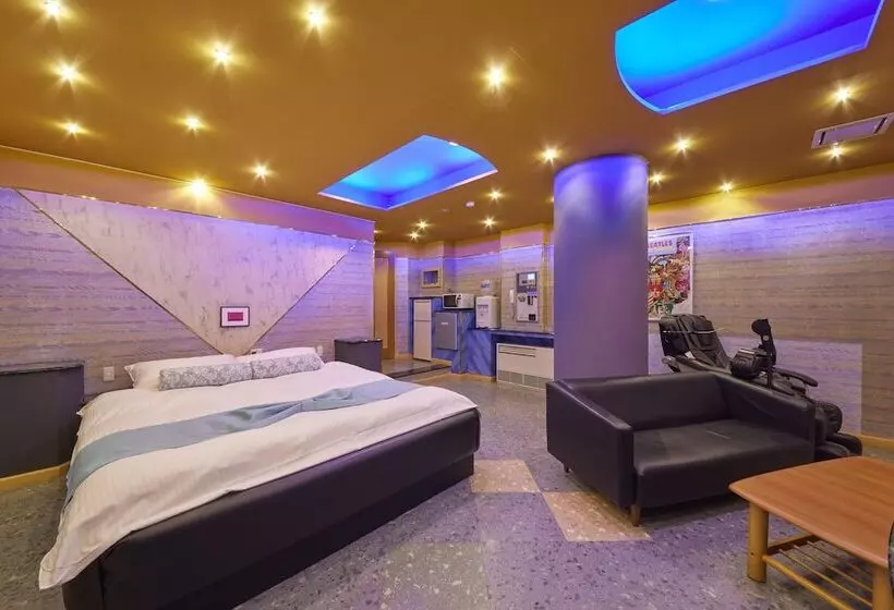 Hotelli Coco Club Azumino