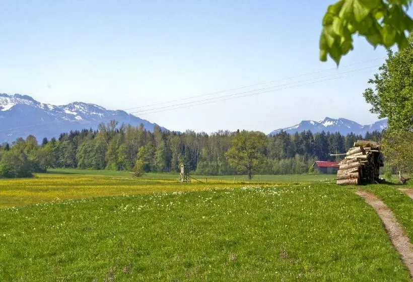 ホテル Paulhof Am Chiemsee