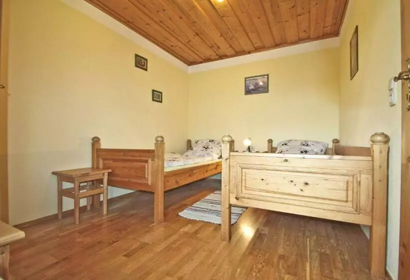 ホテル Paulhof Am Chiemsee