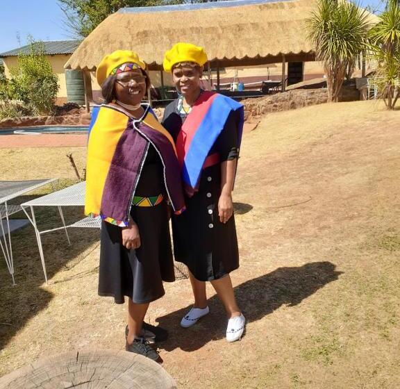 پانسیون Aloes Lodge