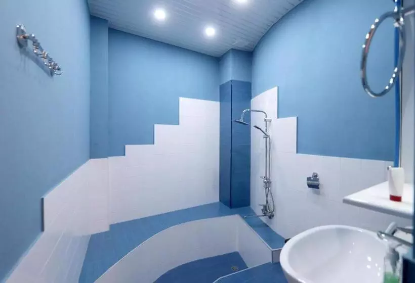 پانسیون Garnim Guest House