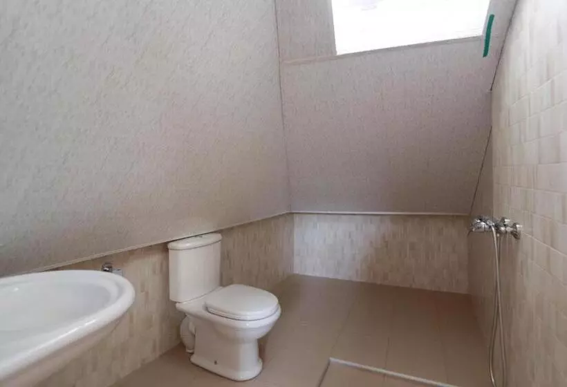 پانسیون Garnim Guest House