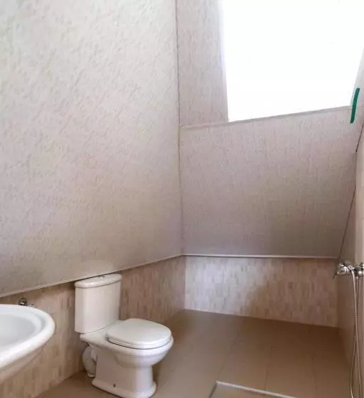 پانسیون Garnim Guest House