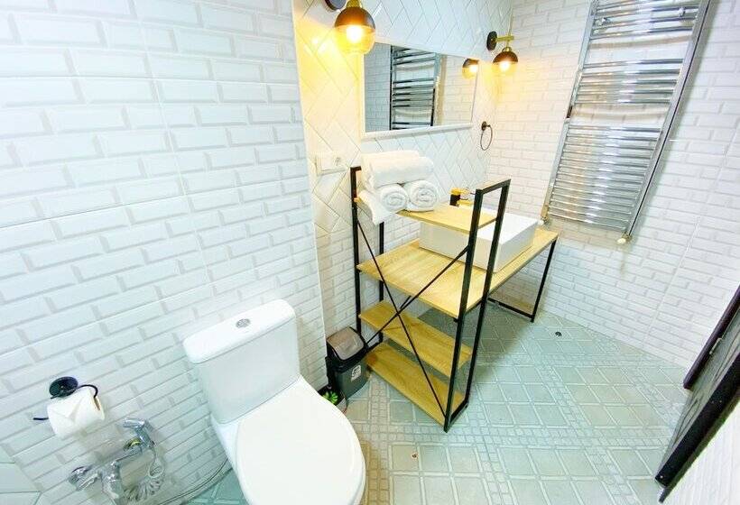 پانسیون Orange Kutaisi