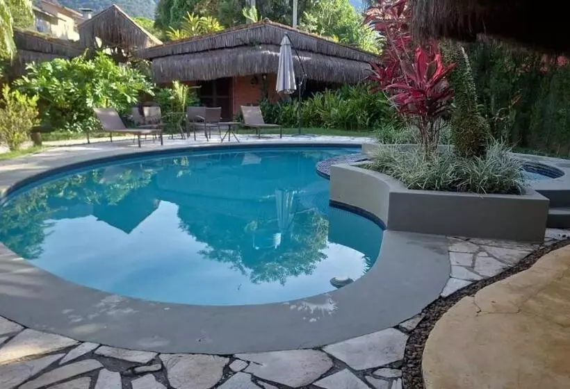 Majatalo Pousada North Shore Maresias   Casas De 2 Quartos   80 M2  2 Banheiros  Piscina 1 Q Da Praia   Estac