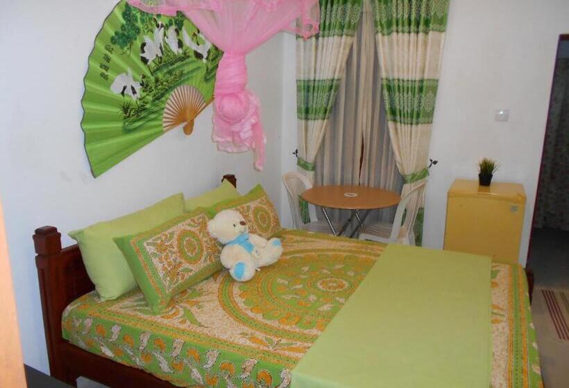 بنسيون Nadee Villa 7