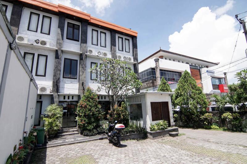 Pansiyon Reddoorz Plus Near Ubung Terminal Denpasar