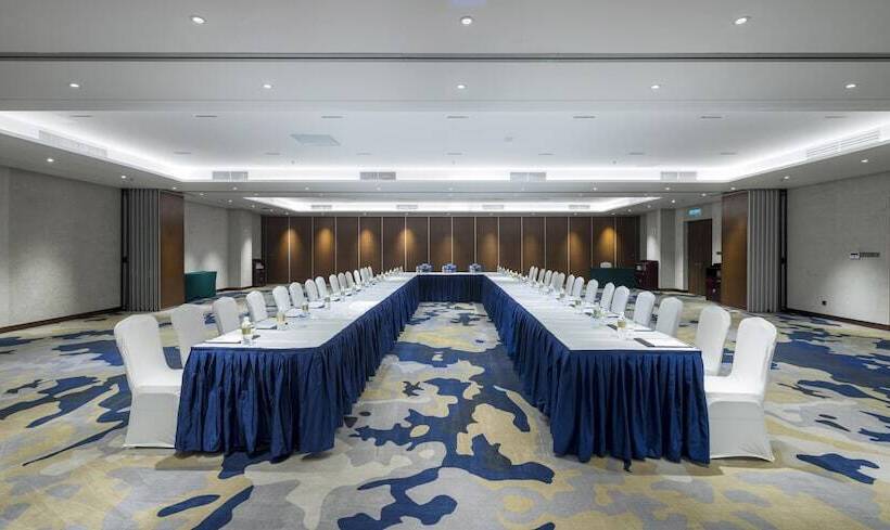 منتجع Forest City Golf