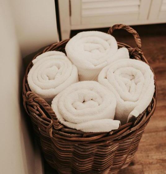 הוסטל The Bond 1835