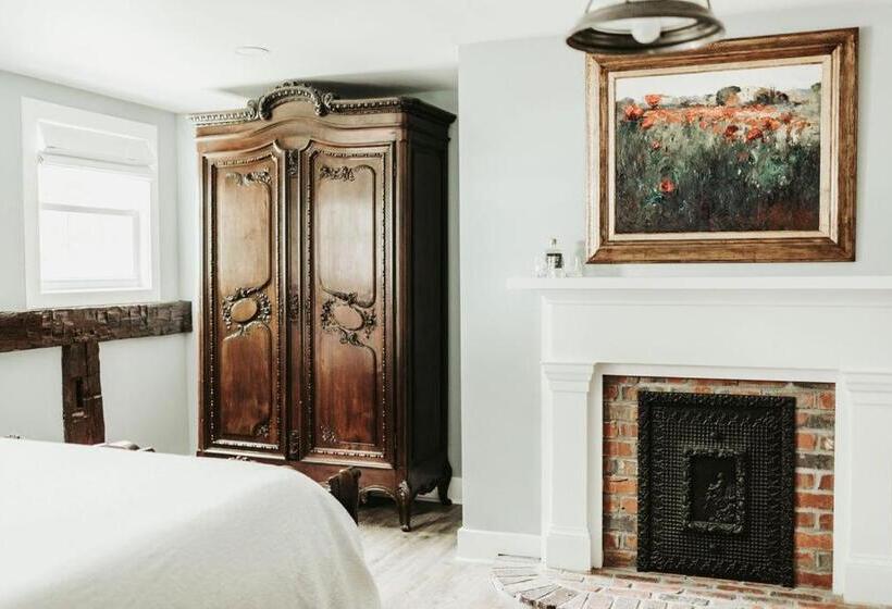 הוסטל The Bond 1835