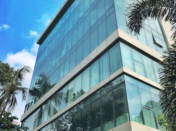 پانسیون Astropods Airport, Mumbai