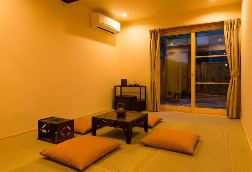 ペンション Tsumesyo Mikuni