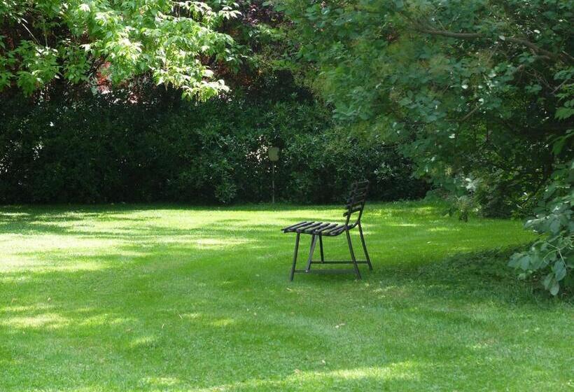 B&b Villa Dei Calchi Suite Room Di Charme