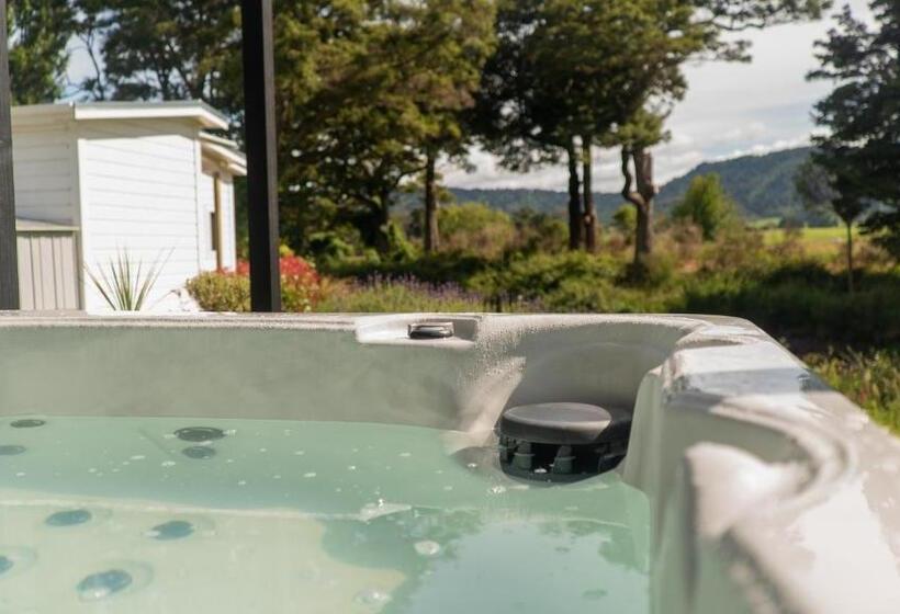 ベッドアンドブレックファースト Two Rivers Ohakune