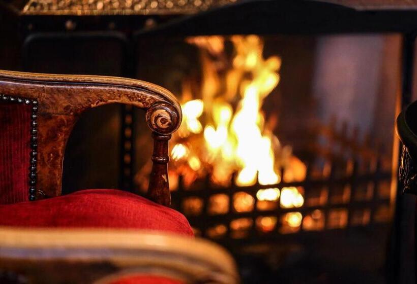 Отель Fischers Baslow Hall Chatsworth