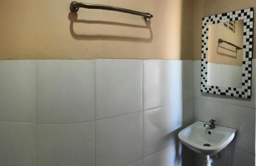 פנסיון Jordan Guest House