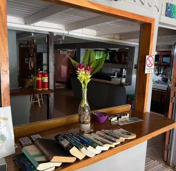 Majatalo Pura Vida Hostel