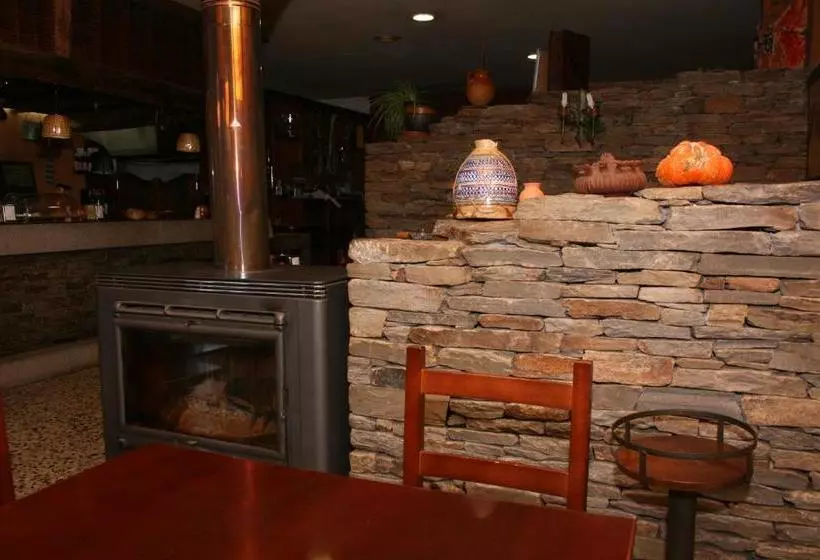 Pensión A Taberna De Vento