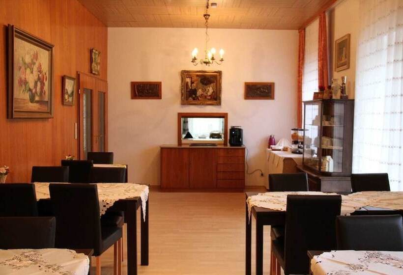 פנסיון Humboldt