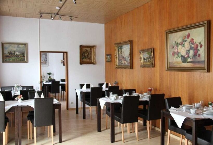 פנסיון Humboldt