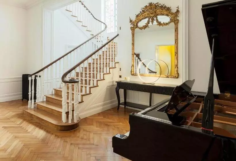 ペンション Villa Camoufle