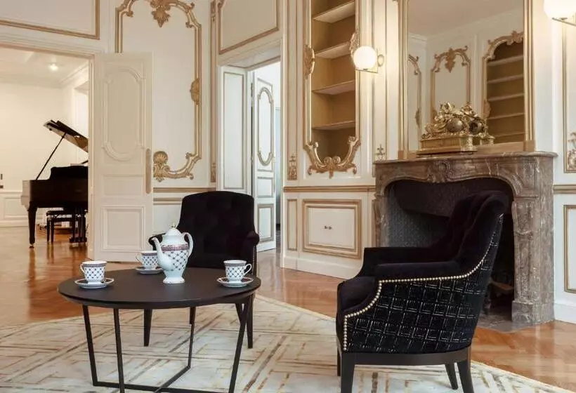 ペンション Villa Camoufle