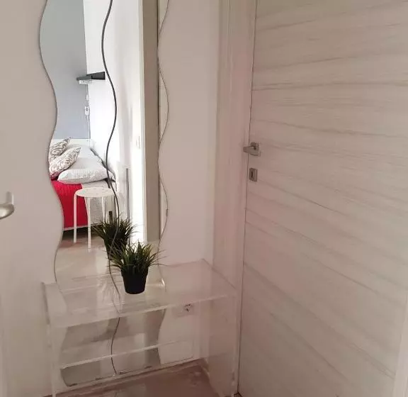 تختخواب و صبحانه Apartment In Salerno Parco