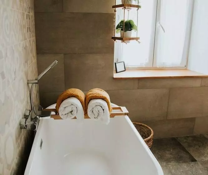 Aamiaismajoitus (B&B) Le Moulin Camoula