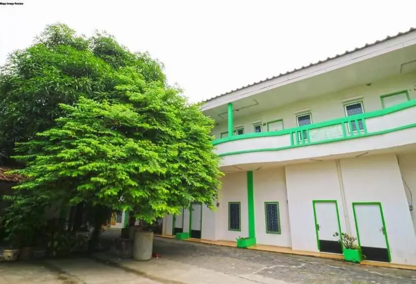 ペンション Habibah Syariah