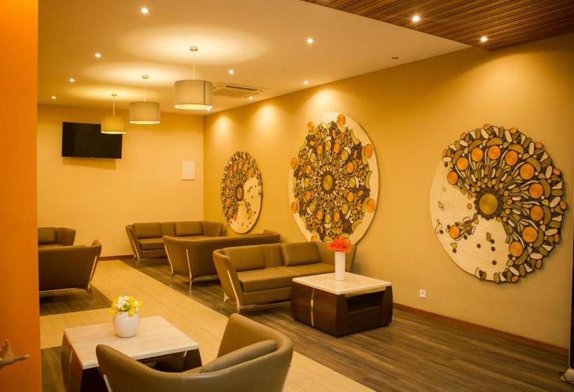 The Streamliner Hotel Apartment