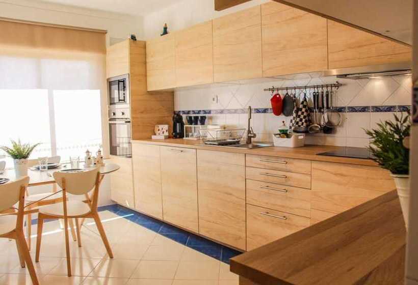 پانسیون Alameda Garden