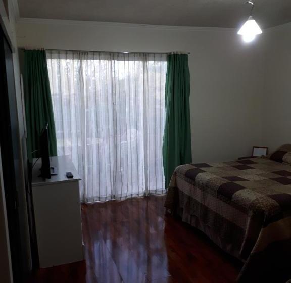 פנסיון Casa Cely