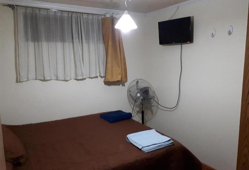 פנסיון Casa Cely