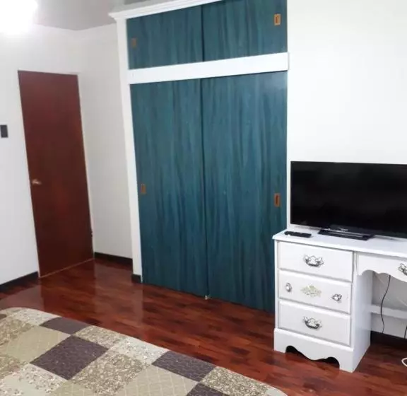 پانسیون Casa Cely