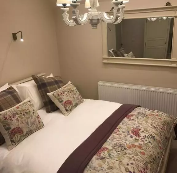 ベッドアンドブレックファースト The Grousemoor