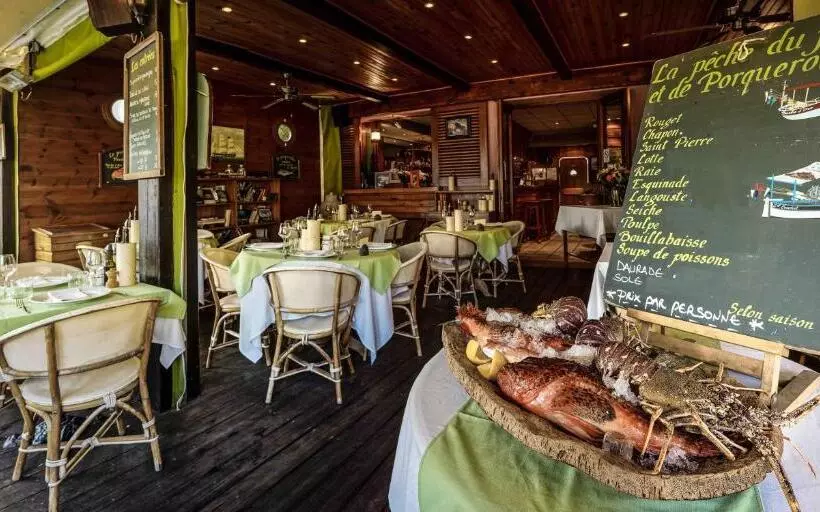 Hotel Hôtel Le Porquerollais