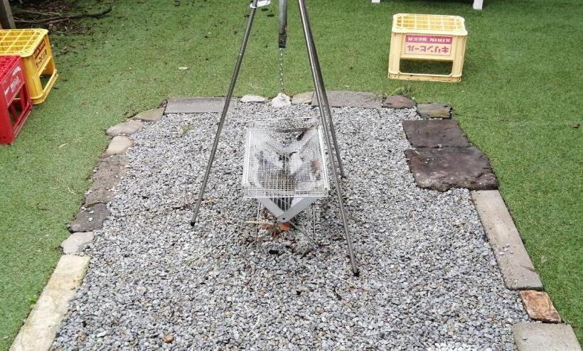 פנסיון Kaeru Guest House