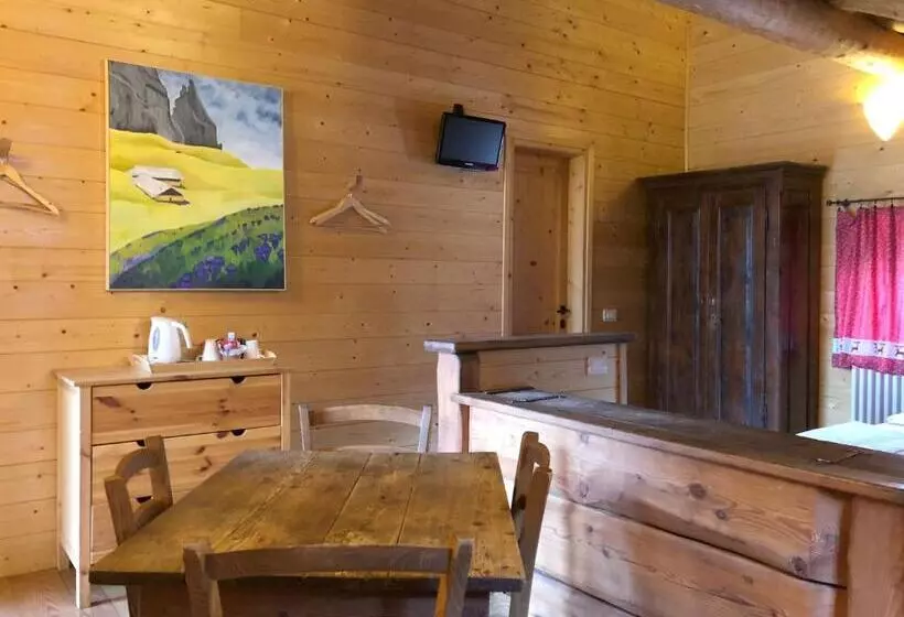 Aamiaismajoitus (B&B) Ca Dal Cros