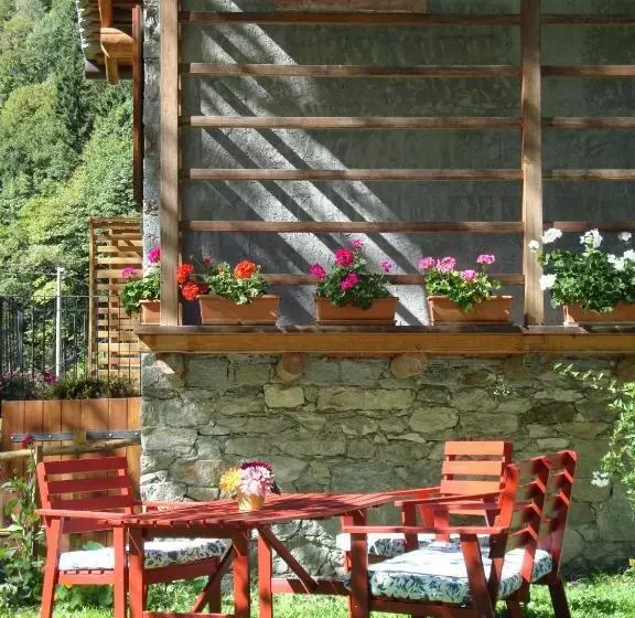 Aamiaismajoitus (B&B) Ca Dal Cros