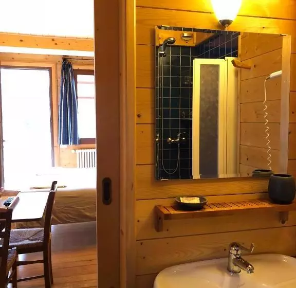 Aamiaismajoitus (B&B) Ca Dal Cros