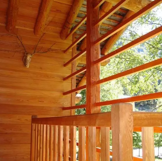 Aamiaismajoitus (B&B) Ca Dal Cros