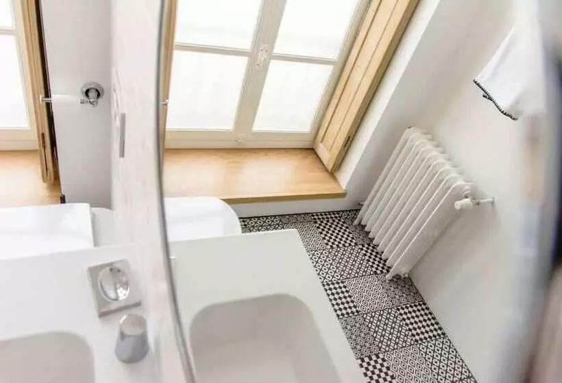 ベッドアンドブレックファースト L'esprit Du 8